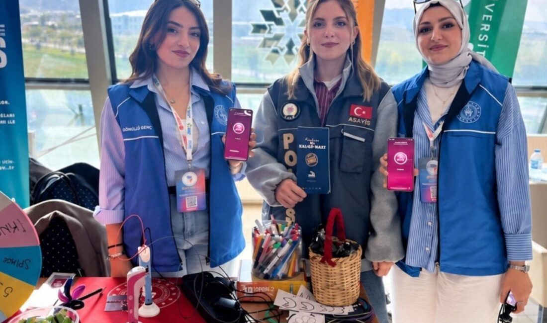 Erzurum Emniyet Müdürlüğü ekipleri, Erzurum Teknik Üniversitesi’nde Kadın Destek Uygulaması