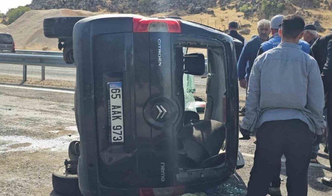 Bitlis’in Adilcevaz ilçesinde meydana gelen trafik kazasında, kamyonetin devrilmesi sonucu