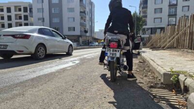 Adıyaman’ın Turgut Reis Mahallesi Zey Caddesi’nde meydana gelen bir trafik
