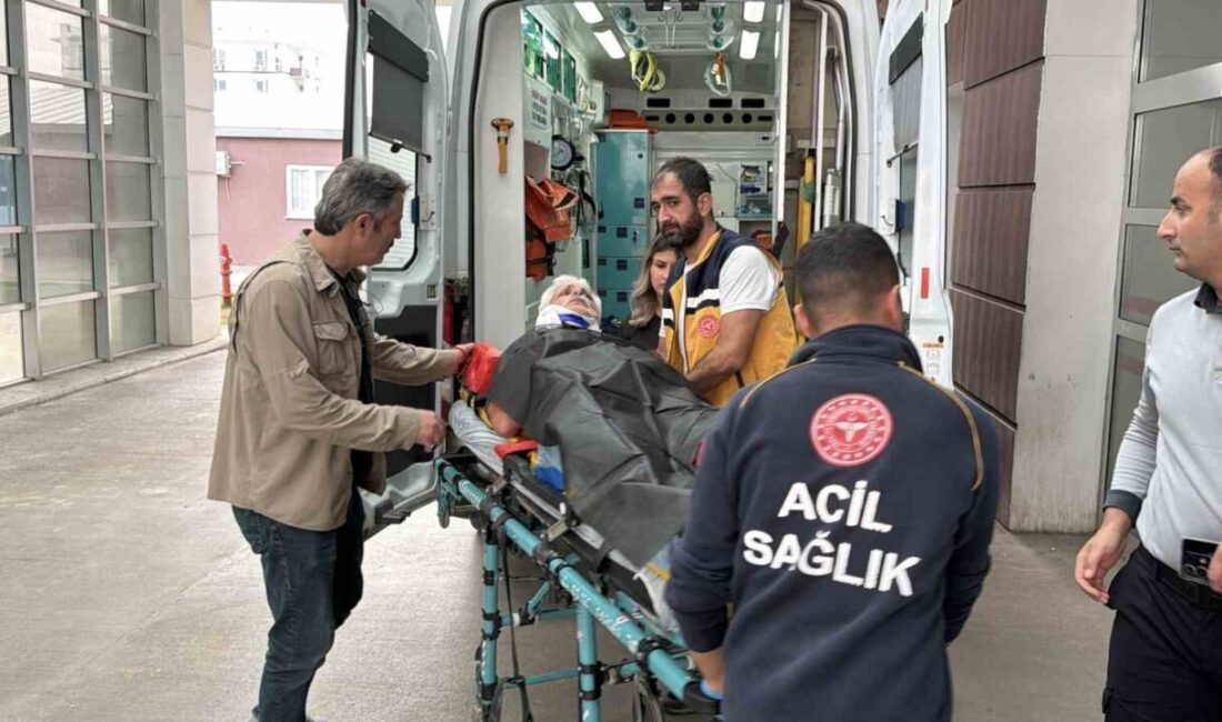 Adıyaman’da bir motosiklet sürücüsü, kontrolünü kaybederek kaza yaptı ve yaralandı.