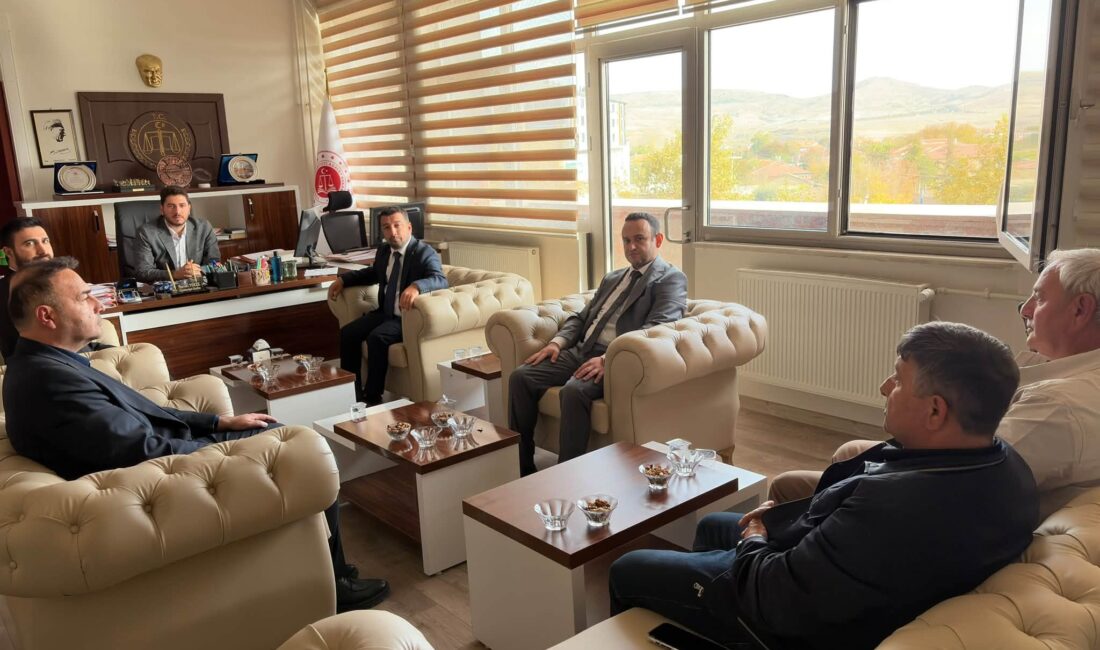 AK Parti Yerköy İlçe Başkanlığı heyeti, ilçede yeni göreve başlayan