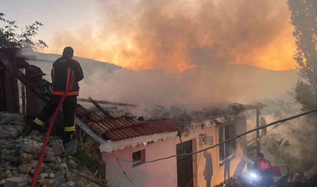 Adıyaman’ın Gölbaşı ilçesinde bir şahıs, tartıştığı akrabasını evde uyuduğu esnada