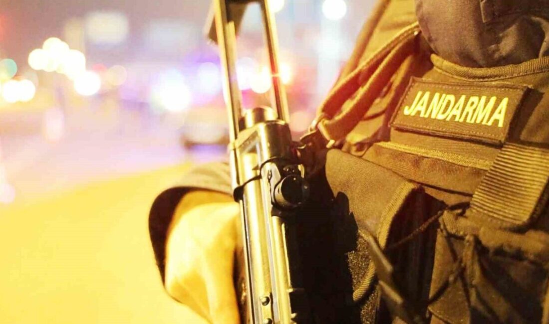 Aksaray ilinde halkın huzur ve güvenliğini sağlamayı amaçlayan Aksaray İl