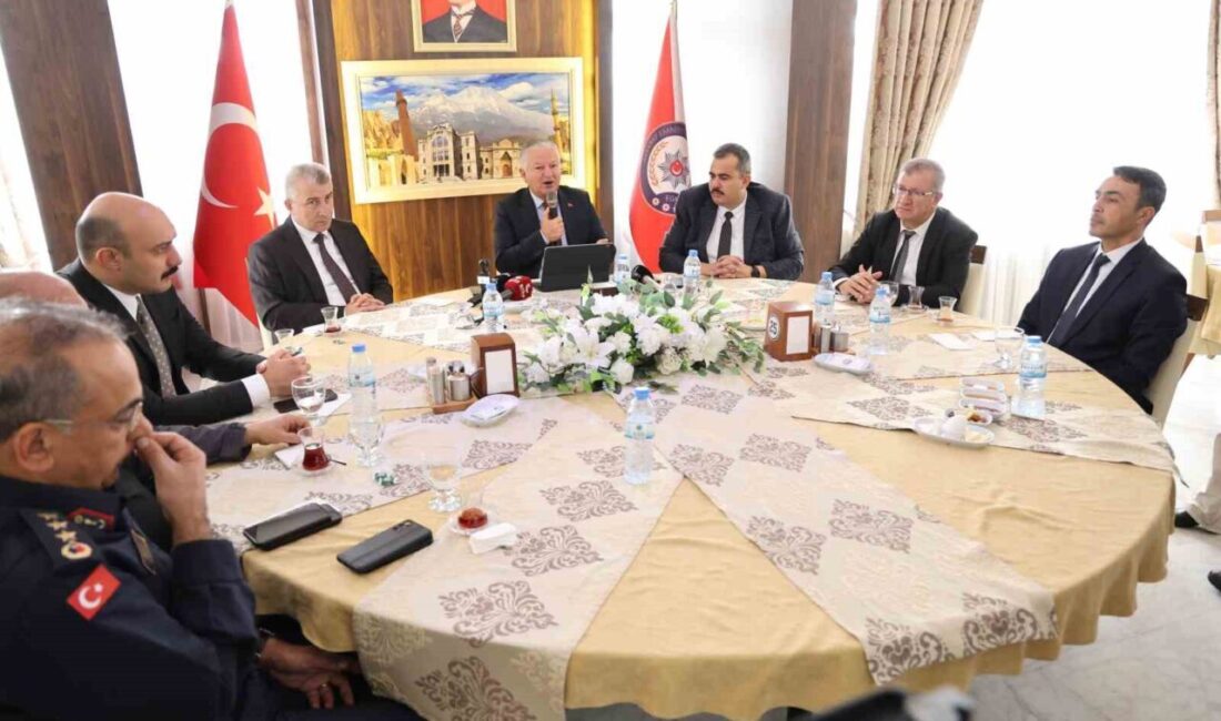 Aksaray Valisi Murat Duru, şehirdeki asayiş olaylarında azalma olduğunu belirterek
