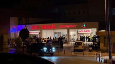 İzmir’in Çeşme ilçesinde, 28 yaşındaki bir kadının tabanca ile vurularak