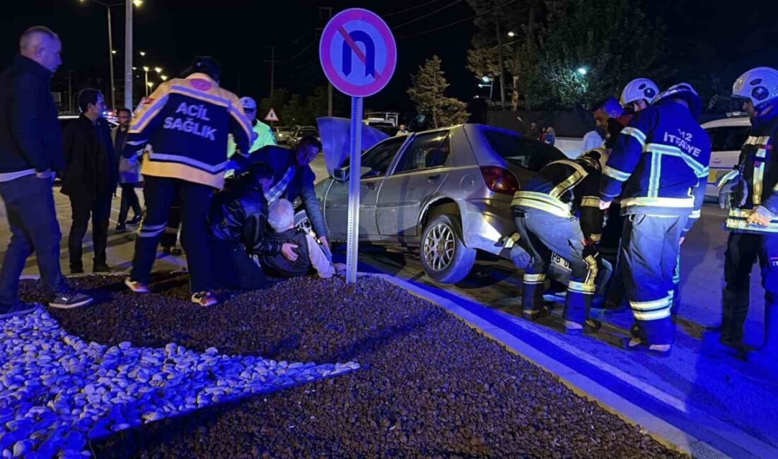 Burdur’da meydana gelen trafik kazasında, iddiaya göre kırmızı ışık ihlali