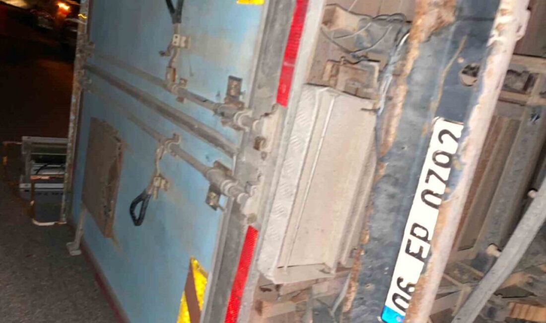 Ankara’nın Kahramankazan ilçesinde yaşanan bir trafik kazasında, seyir halindeki bir