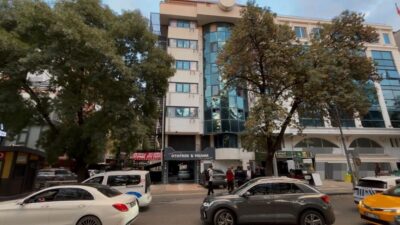 Çankaya ilçesindeki bir otelin 6. katından düşen kadın, otomobilin üzerine