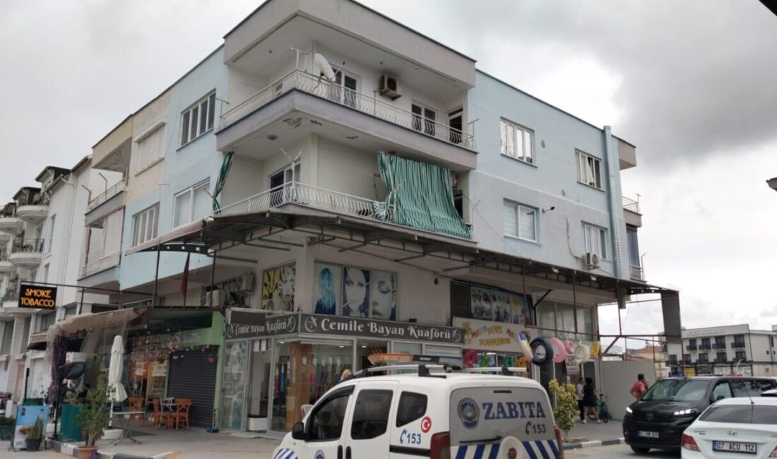 Serik, Antalya’da hayvansever bir kadının kaldığı evde hareketsiz halde bulunarak