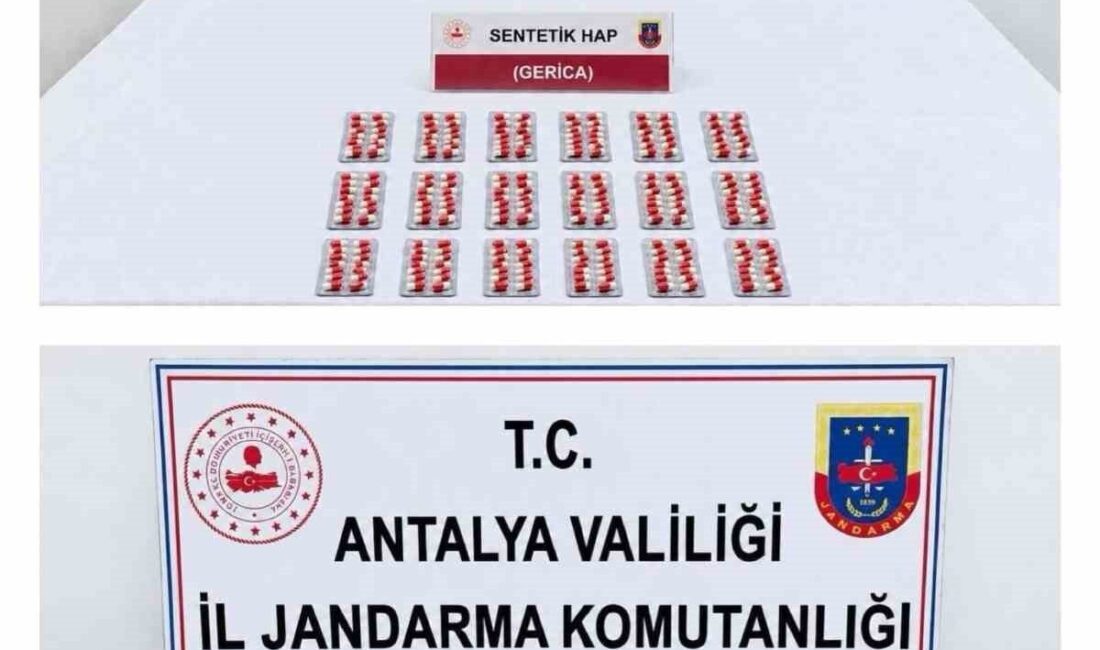 Antalya’nın Aksu ve Döşemealtı ilçelerinde gerçekleştirilen uyuşturucu operasyonlarında jandarma ekipleri