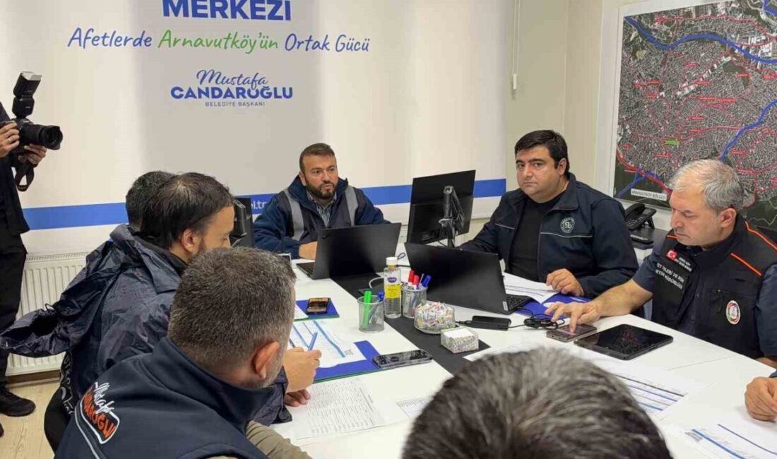 İstanbul’da şiddetli yağışların neden olduğu sorunlarla baş etmek için Arnavutköy