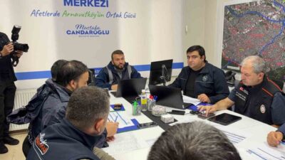İstanbul’da şiddetli yağışların neden olduğu sorunlarla baş etmek için Arnavutköy