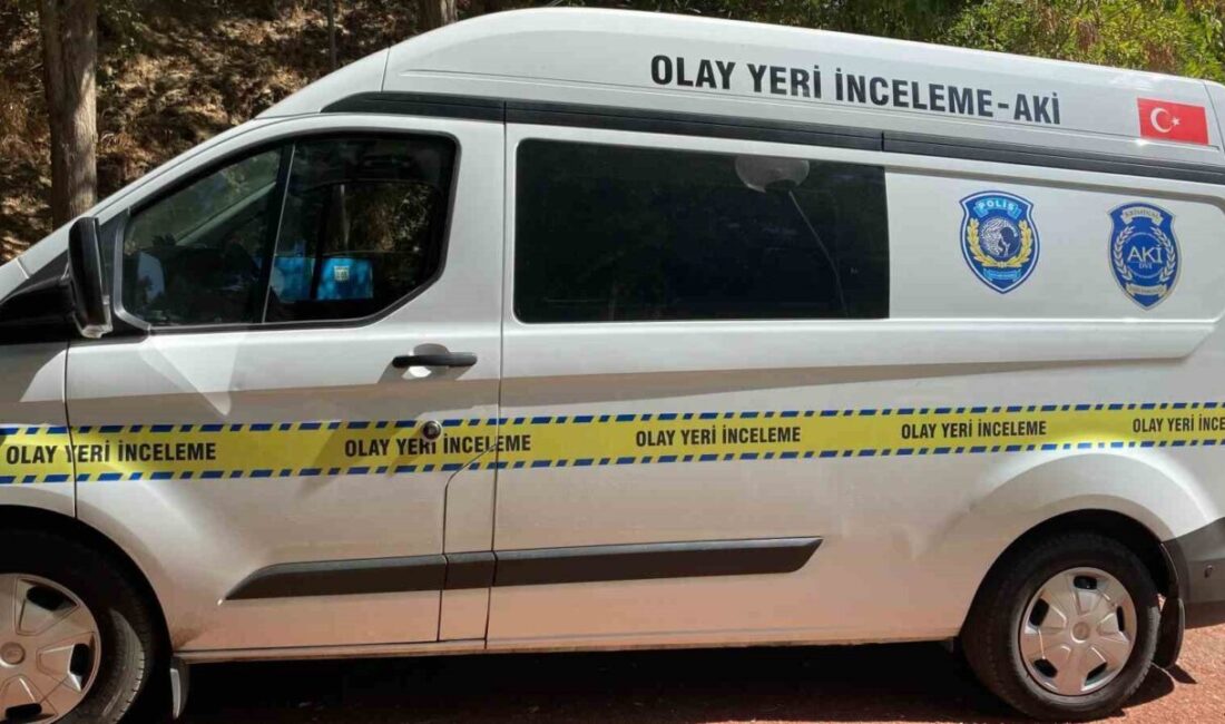 Aydın’ın Çine ilçesinde yaşadığı apartmanın üçüncü katındaki balkondan düşen 8