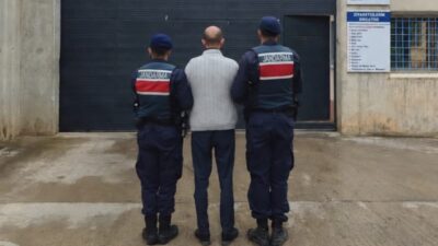 Samsun’un Bafra ilçesinde, 2 aydır saklanan ve uyuşturucu ticareti suçundan