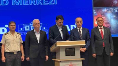 Çevre, Şehircilik ve İklim Değişikliği Bakanı Murat Kurum, İstanbul’daki sel
