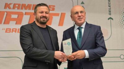 Balıkesir Üniversitesi’nde faaliyet gösteren Üniversiteli Aktif Gençler Topluluğu (ÜNİAK Balıkesir)