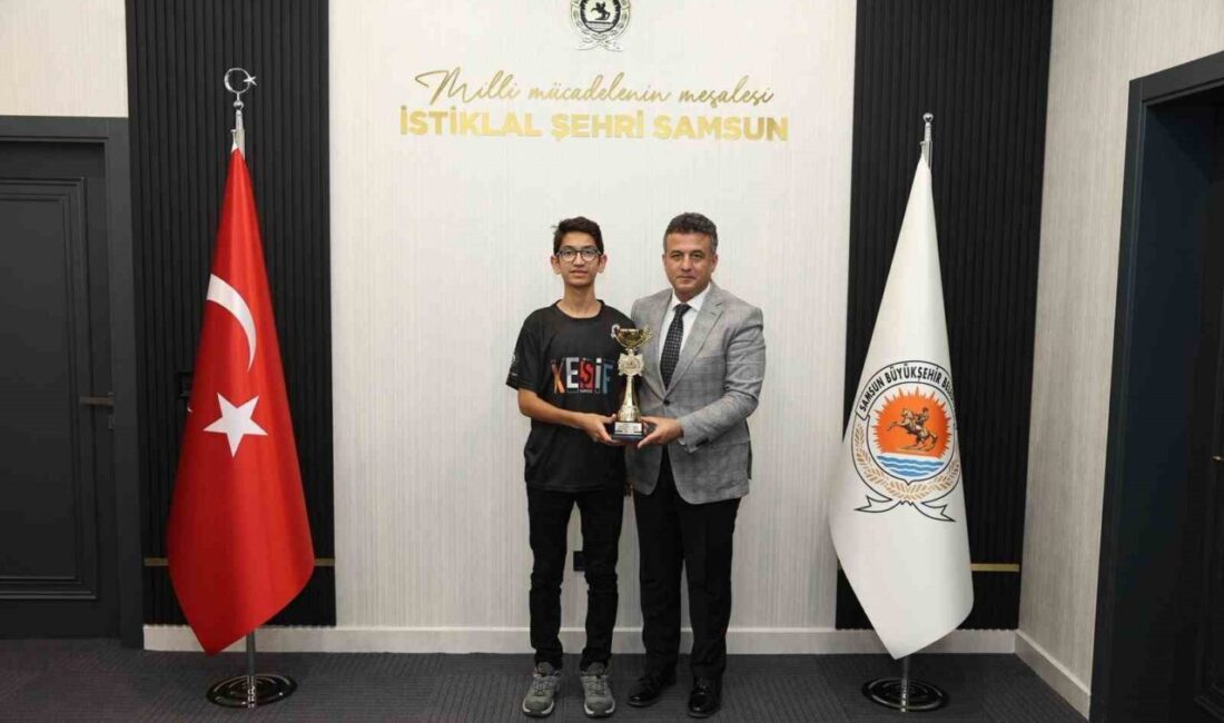 Samsun Büyükşehir Belediyesi Eğitim Şube Müdürlüğü Proje Takımları’ndan bir öğrenci