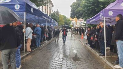Merkezefendi Belediye Başkanı Şeniz Doğan’ın tutuklanmasının ardından ikinci günde de