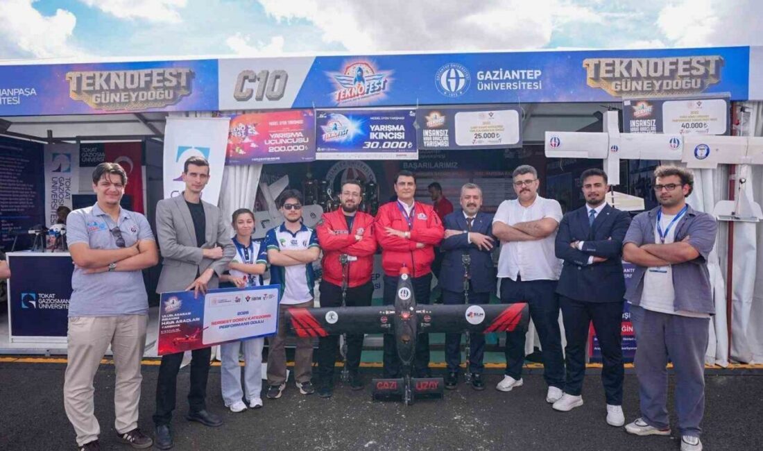 Şehitkamil Belediye Başkanı Umut Yılmaz, Şanlıurfa’daki TEKNOFEST Güneydoğu etkinliğine katılarak