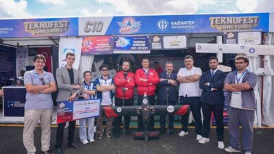 Şehitkamil Belediye Başkanı Umut Yılmaz, Şanlıurfa’daki TEKNOFEST Güneydoğu etkinliğine katılarak