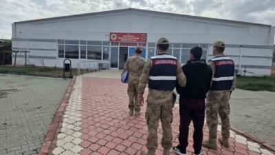 Batman’da jandarma ekiplerinin aranan şahıslara yönelik yürüttüğü çalışmalarda, hakkında 31