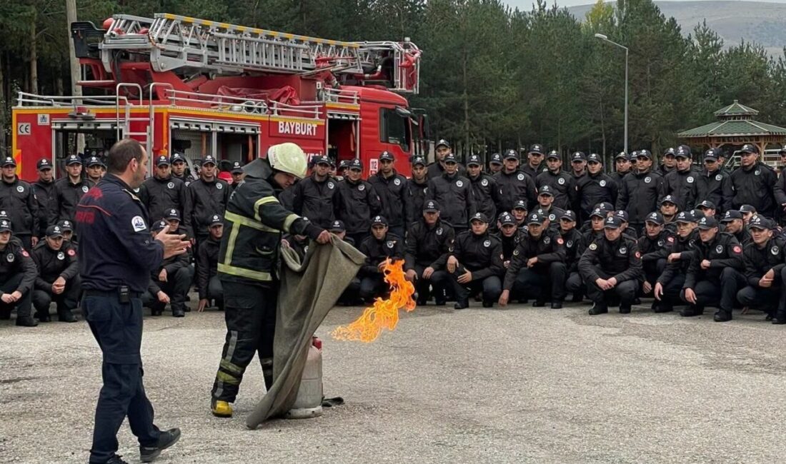Bayburt Belediyesi İtfaiye Müdürlüğü ekipleri, Polis Meslek Eğitim Merkezi’nde (POMEM)