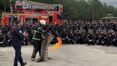 Bayburt Belediyesi İtfaiye Müdürlüğü ekipleri, Polis Meslek Eğitim Merkezi’nde (POMEM)