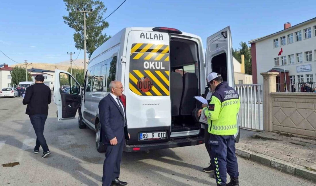 Bayburt İl Milli Eğitim Müdürlüğü liderliğinde, öğrencilerin okullarına güvenli bir
