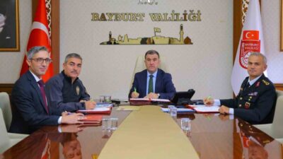 Bayburt’ta “Trafikte Ben de Varım” projesi kapsamında 28 ortaokulda uygulanacak