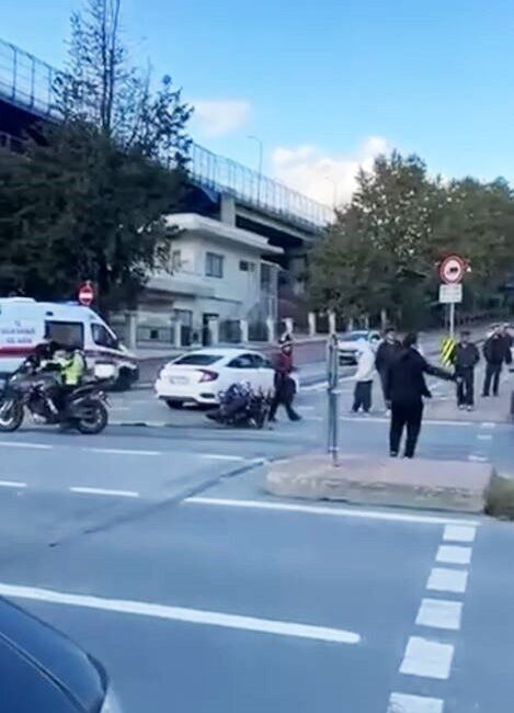 Beyoğlu’nda Meydana Gelen Trafik Kazasında Bir Kişi Yaralandı İstanbul’un Beyoğlu
