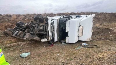 Konya’nın Beyşehir ilçesini Antalya ve Isparta’ya bağlayan karayollarında üç ayrı