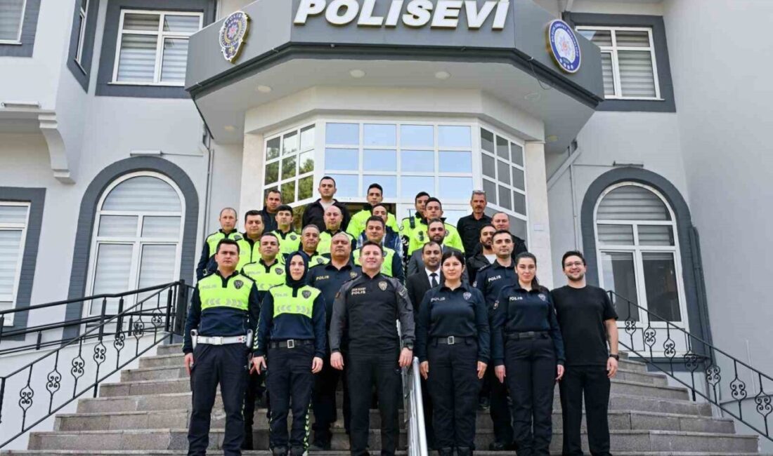 Bilecik İl Emniyet Müdürü Erdem Çağlar, emniyet bünyesinde faaliyet gösteren