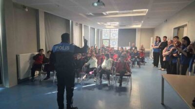 Bilecik’te, 48 ilkokul öğrencisine güvenlik ve akran zorbalığı konularında eğitim