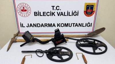 Gölpazarı ilçesinde define aramaya kalkışan 2 şüpheli, jandarma tarafından yakalandı.
