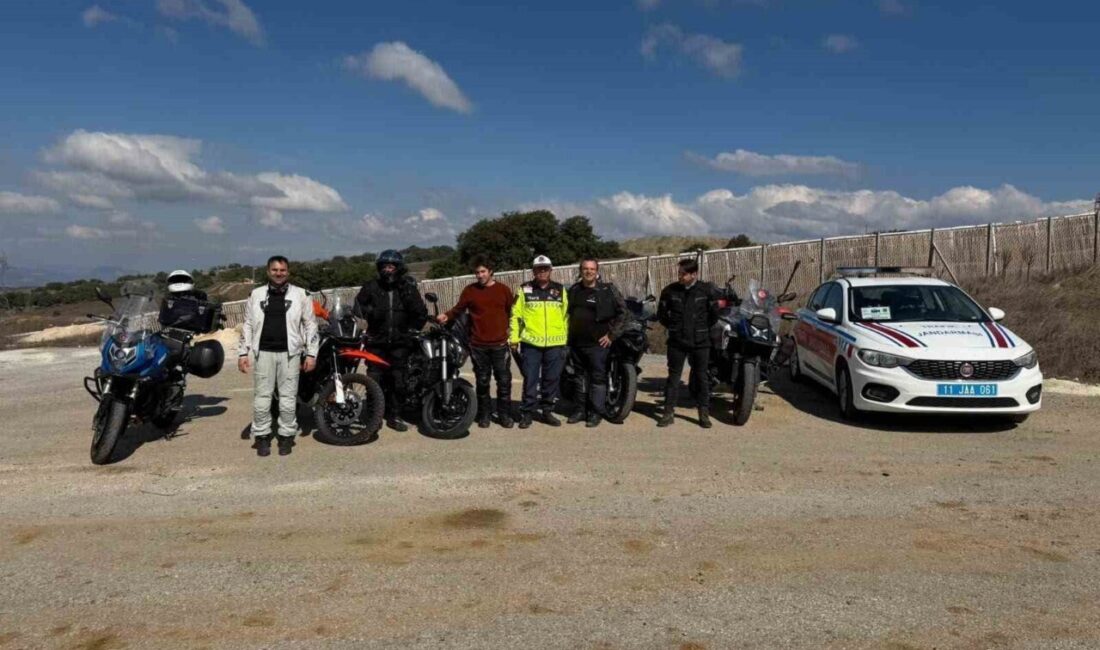 Bilecik ilinde düzenlenen motosiklet ve motorlu bisiklet denetimlerinde, 2 sürücüye