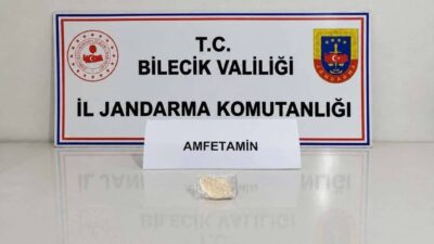 Yenipazar ilçesinde Jandarma ekipleri tarafından durdurulan bir araçtan uyuşturucu madde