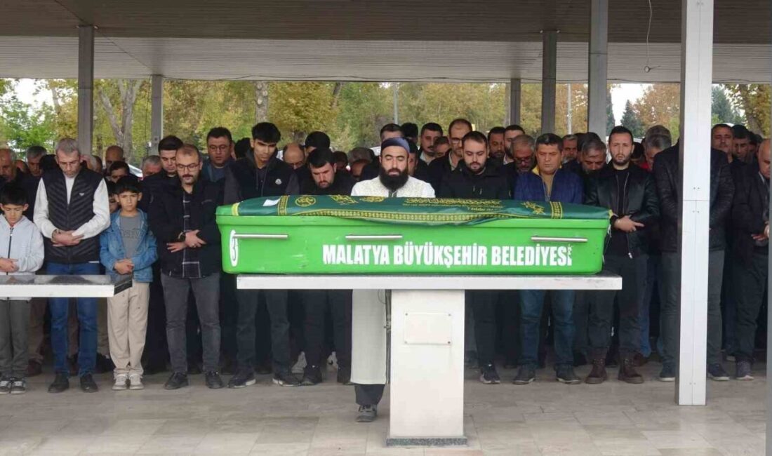 Amasya’da işe giderken bisikletinin kontrolünü kaybederek düşerek hayatını kaybeden adliye