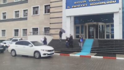 Bitlis merkezli 4 ilde düzenlenen eş zamanlı operasyonda yasa dışı