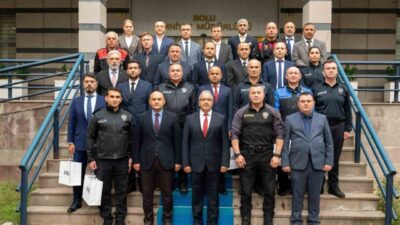 Bolu İl Emniyet Müdürü Yılmaz İpar, emniyet personelinin üstün başarılarına