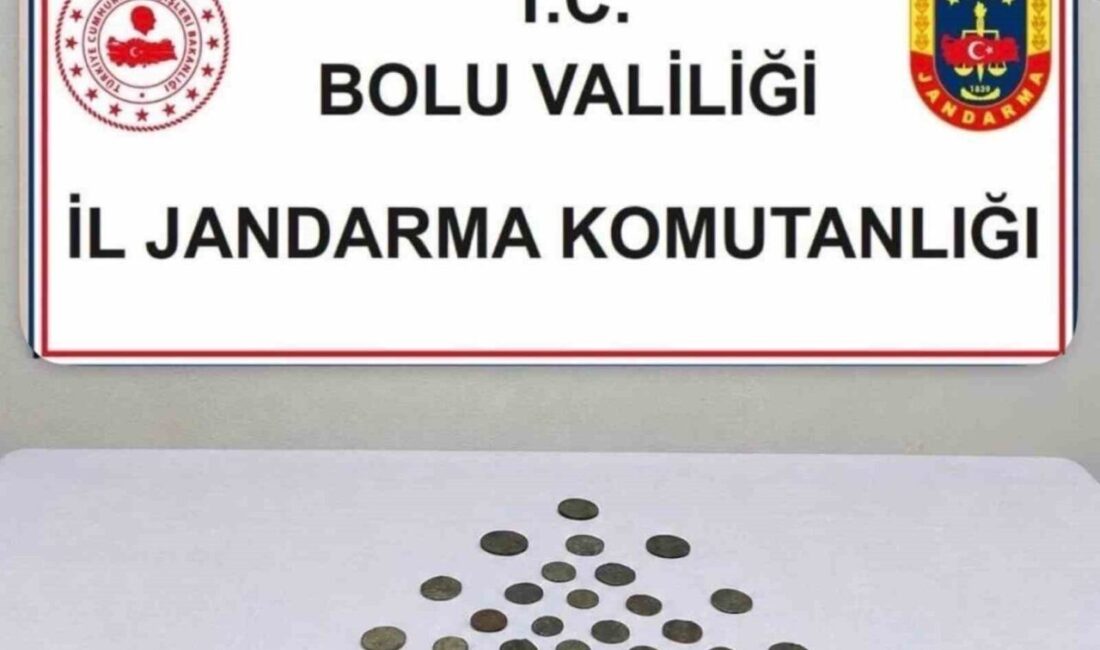 Bolu’da jandarma tarafından gerçekleştirilen bir operasyonda, antik eserlerini satmaya çalışan
