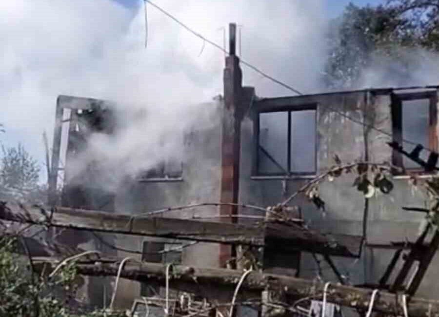 Bolu’nun Taşoluk Yaylası’nda bir yayla evinde meydana gelen yangın, itfaiye