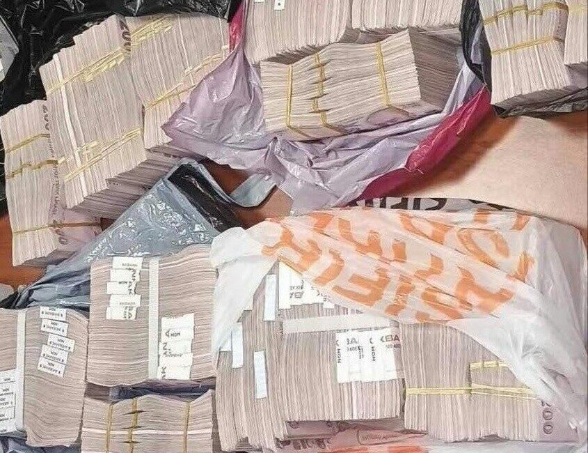 Kırklareli Dereköy Sınır Kapısı’ndan geçerek Bulgaristan’ın Malko Tarnovo Gümrük Noktası’na