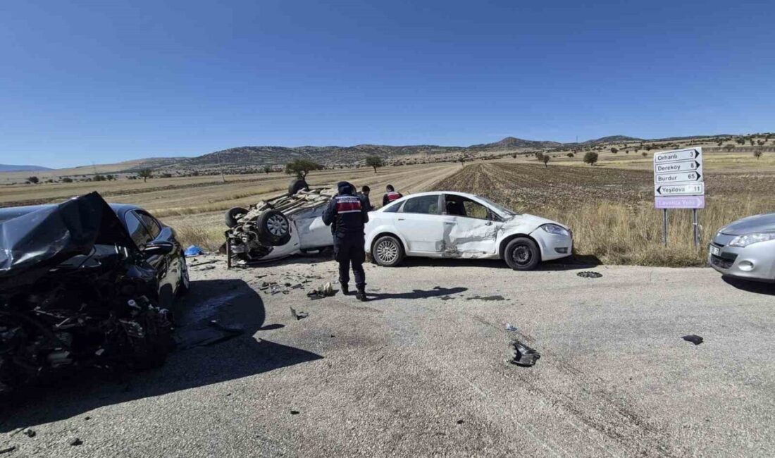Yeşilova ilçesinde yaşanan trafik kazasında 1 kişi hayatını kaybetti ve