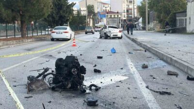 Burdur ilinde meydana gelen trafik kazasında, iki aracın çarpışması sonucu
