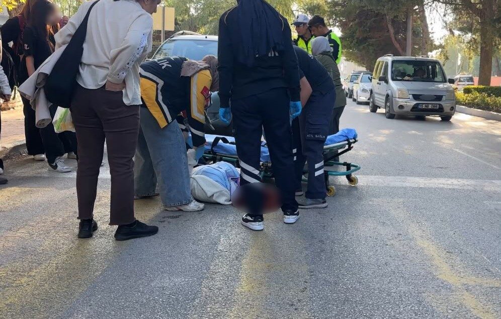 Burdur’da meydana gelen trafik kazasında 2 motosiklet çarpıştı ve 2