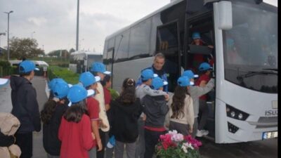 Bursa Emniyet Müdürlüğü tarafından hayata geçirilen “Birlikte Güzel Yarınlara, Güvenli