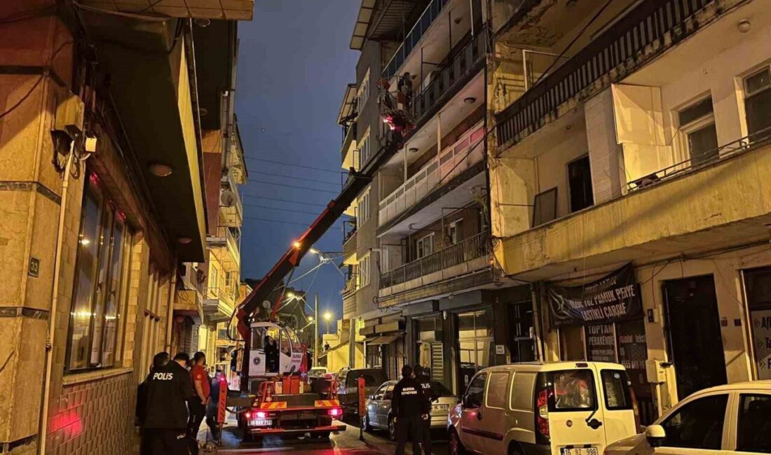 Bursa’nın Osmangazi ilçesinde bir kişi, annesini rehin aldıktan sonra yapılan