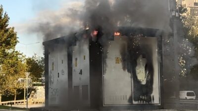 Bursa’da, Işıktepe Mahallesi Ata Bulvarı’ndaki bir trafo, henüz bilinmeyen bir