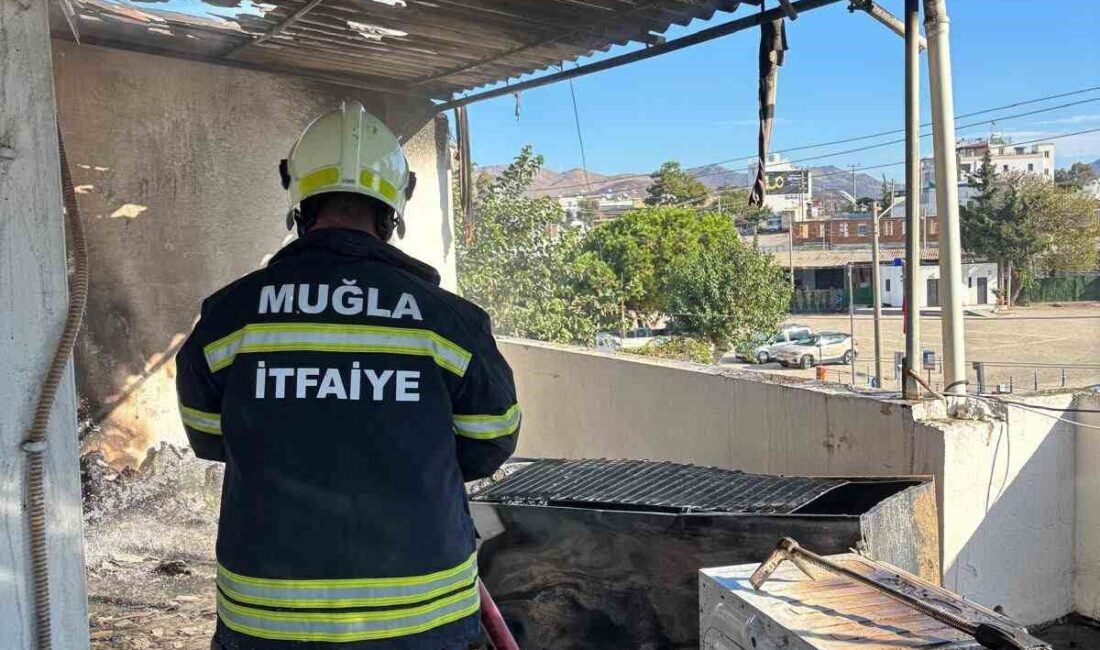 Bodrum ilçesindeki bir evin teras katında meydana gelen yangın, itfaiye