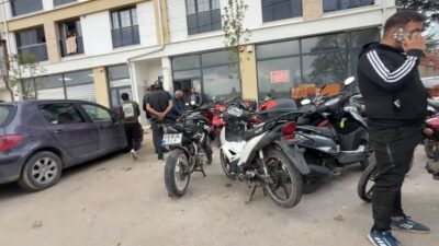 Eskişehir’de bir vatandaşın evinin önünde çalınan motosiklet, üzerine yerleştirdiği takip